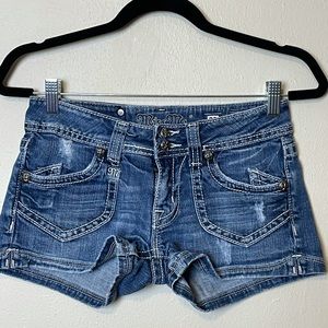 Miss Me Distressed Denim Shorts Size 27